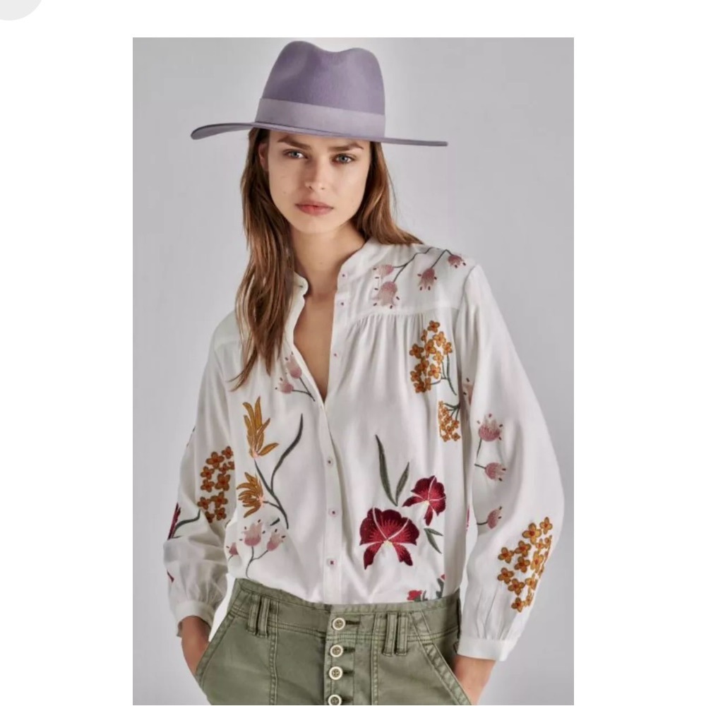Anthropologie Womens embroidered blouse